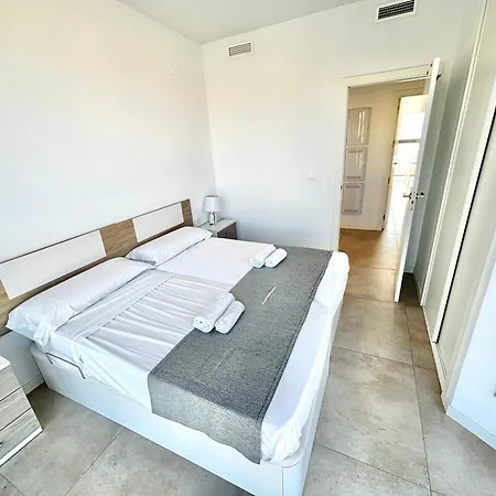 アパート Sakura Luxury Poniente ベニドルム