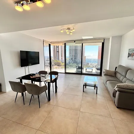 Sakura Luxury Poniente