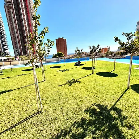 Apartamento Sakura Luxury Poniente *