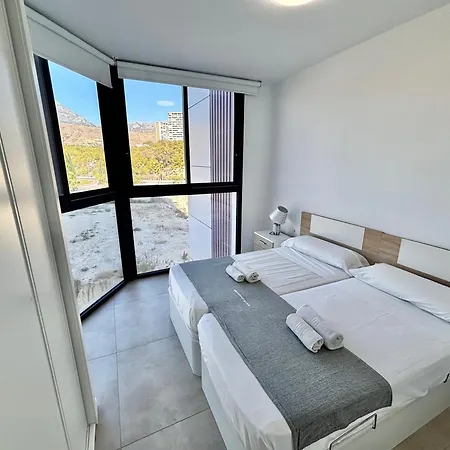 Apartment Sakura Luxury Poniente