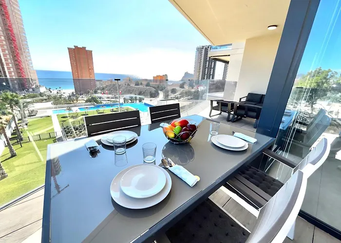Apartamento Sakura Luxury Poniente *