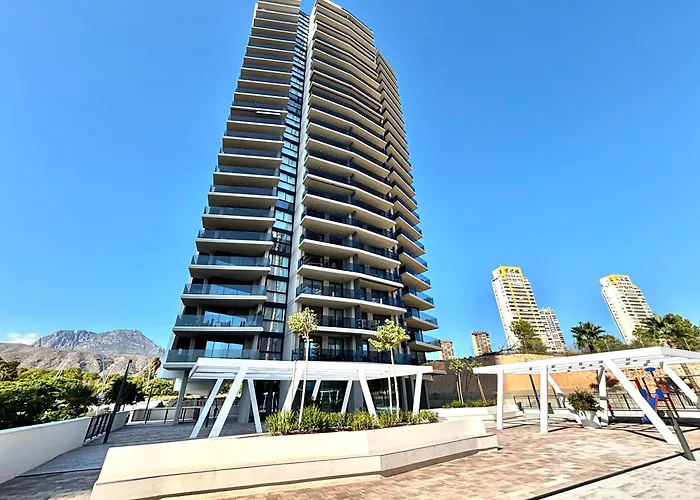 Sakura Luxury Poniente Apartamento