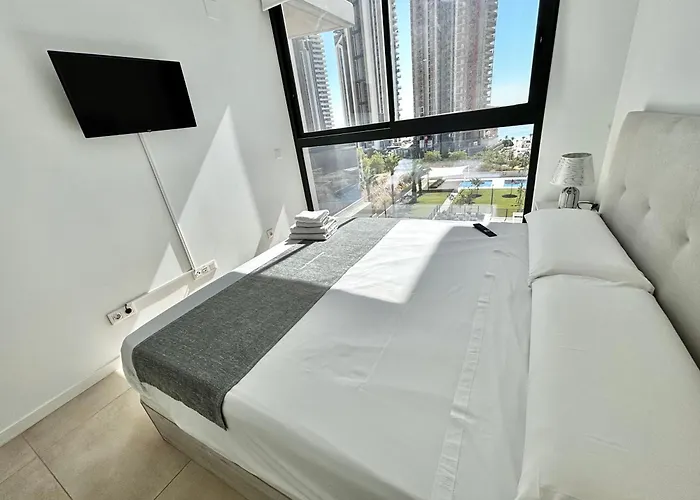 Sakura Luxury Poniente