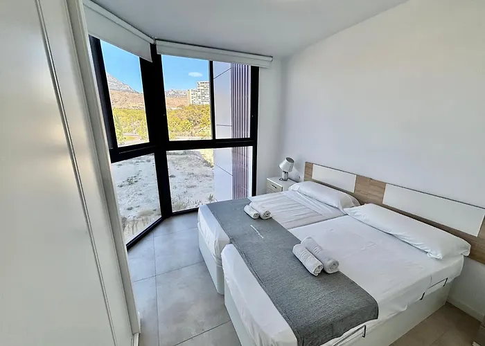 Apartamento Sakura Luxury Poniente