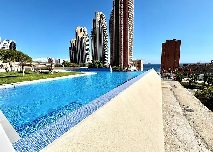 Apartamento Sakura Luxury Poniente *