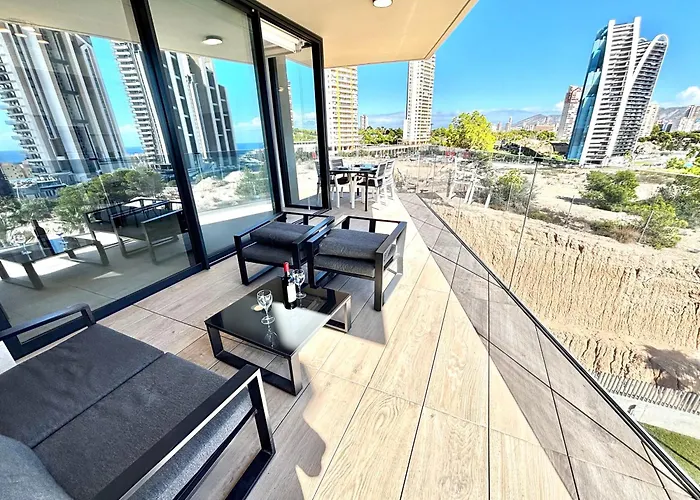 Apartamento Sakura Luxury Poniente *
