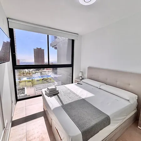 Sakura Luxury Poniente דירה בנידורם